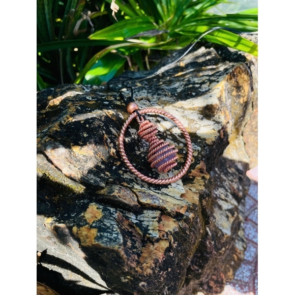 Tensor Pendant with Quartz